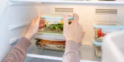 7 Cara Menyusun Isi Kulkas agar Makanan Tidak Cepat Bau dan Tetap Segar Lebih Lama