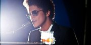 Bruno Mars 'Kunci' Penggemar di 'Surga' Emas MEIS