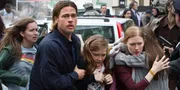 [Review] 'WORLD WAR Z', Selamatkan Dunia Dari Zombi