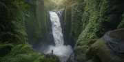 Arti Mimpi Melihat Air Terjun yang Sangat Tinggi: Panduan Lengkap Tafsir dan Maknanya