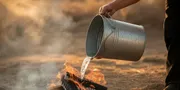 Arti Mimpi Memadamkan Api dengan Air, Simbol Kekuatan Batin dan Resolusi Masalah