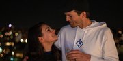 Ashton Kutcher - Mila Kunis Hadapi Rumor Perceraian dengan Cara Amat Savage!