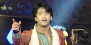 Bahagia, Shaheer Sheikh Bertingkah Gokil di India
