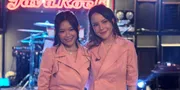 Bangkit Usai Melawan Kanker, Duo Antonia Rilis Mini Album 'Suara Hati' Diproduseri Bebi Romeo