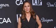 Cerai Dari Ben Affleck, Jennifer Garner Diam-Diam Pacari CEO Ganteng Ini