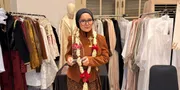 Desainer 16 Tahun Nabila Misha Raih Penghargaan dan Tampil Bareng Kris Dayanti di Acara Kartini DWP