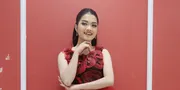 Fitri Makassar Tersenggol di Top 21, Intip Profil & Perjalanan di Dangdut Academy 8
