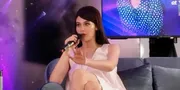 Ingatkan Pada X Factor, Sienna Spiro Wujudkan Impian Masa Kecil di Panggung The Icon Indonesia