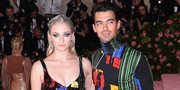 Joe Jonas & Sophie Turner Gelar Pesta Pernikahan Romantis di Paris