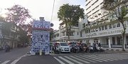 Menarik Perhatian Masyarakat, Pos Polisi di Malang Dipenuhi Tempelan Poster Usut Tuntas