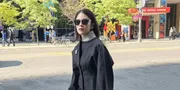 Momen Dian Sastrowardoyo Nyetir Mobil Sendiri, Hadapi Macet - Sesekali Bengong tetep Cantik