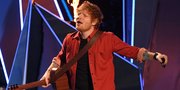 Penjualan Album 'DIVIDE' Ed Sheeran Lampaui Angka 1 Juta di Amerika!