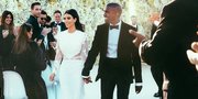 Rayakan Anniversary ke-5, Kim Kardashian Pamer Foto Pernikahan yang Belum Terekspos