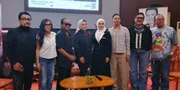 Selebgram Herni Ekamawati Luncurkan Mini Album 'Jejak Cinta Dalam Nada', Persembahan untuk Maestro Adjie Soetama