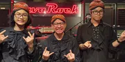 Setahun Berkarya, Tiga Remaja Spesial The Lanang Band Rilis 'Ayah Ibu' dengan Suara dan Musik Sendiri