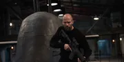 Sinopsis Film MECHANIC: RESURRECTION, Tayang Minggu 15 Maret 2026 Pukul 21.30 WIB
