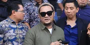 Virgoun Sempat Disebut Hukum Anak-anaknya dengan Borgol, Kakak Beri Penjelasan
