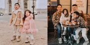 11 Potret Anak Jacky Rusli dan Seth Halim Pasangan Sesama Jenis Asal Indonesia yang Fashionable Abis - OOTD Beragam Bikin Gemas