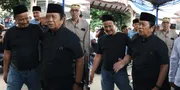 7 Potret Mansyur S. Melayat ke Kediaman Hamdan ATT, Ungkap Kehilangan Sahabat Seperjuangan