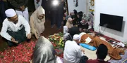 9 Potret Pemakaman Hamdan ATT Berlangsung Khidmat, Keluarga Ungkap Momen Sang Pedangdut Hembuskan Napas Terakhir