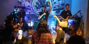 Comeback, Vespunk Launching Video Musik 'Bukan Itu' - Bukti Soliditas Komunitas Vespa di Ultah Scooterhood