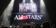 Dewa 19 Featuring All Stars Sukses Ajak Penonton Karaoke Massal Lagu-Lagu 90-an