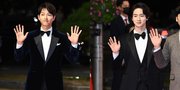 Foto Aktor Ganteng di Red Carpet '26th Busan International Film Festival', Song Joong Ki Hingga Jang Dong Yoon Bikin Mata Segar