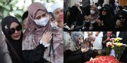 Lepas Kepergian Sang Suami, 9 Potret Nadzira Banjir Air Mata di Samping Makam Ameer Azzikra - Rasakan Duka Mendalam