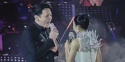 Potret Ariel NOAH di Konser Yuni Shara, Chemistry di Panggung Manis Banget