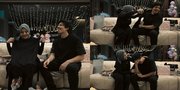 Potret Aurel Hermansyah Unboxing Kado Ulang Tahun, Atta Halilintar Salting Sang Istri Dapat Hadiah Lingerie