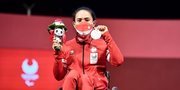 Potret Ni Nengah Widiasih, Lifter Cantik yang Raih Medali Pertama Indonesia di Paralympic 2021
