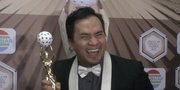 Ini Reaksi Saipul Jamiell Saat Bawa Pulang Piala IDA 2015 