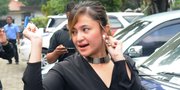 Marshanda Tidak Temani Sang Ayah Keluar Dari Dinas Sosial