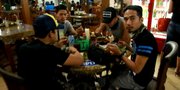 Repvblik Sahur dan Buka Puasa di Kota Berbeda 