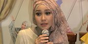 Zaskia Adya Mecca Selalu Rindu Beribadah Di Mekkah 