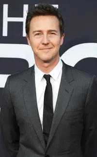 10 Artis Hollywood Ini Sudah Kaya Sebelum Tenar, Siapa Saja?