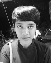 10 Fakta Siti Fauziah Pemeran Bu Tejo di Film 'TILIK', Pernah Main Film Bareng Iqbaal Ramadhan