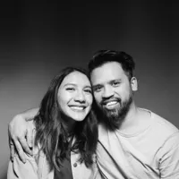 10 Foto Acha Sinaga Hamil Anak Pertama, Badan Tetap Langsing!