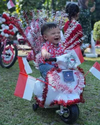 10 Foto Anak Artis yang Ikut Lomba 17-an, Baby Izz Juara 3 Sepeda Hias - Rafathar Balap Kelereng Bareng Gempi