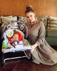 10 Foto Baby Axelo Putra Ketiga Alessica Cestaro, Ganteng Banget dan Sudah Jago Pose