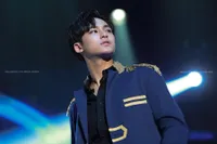 10 Foto Ganteng Mingyu SEVENTEEN Pancarkan Pesona Prince Charming, Sukses Bikin CARAT Berkhayal Jadi Princess!