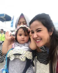 9 Foto Manis Andi Soraya Jadi Ibu dari Seorang Balita Lagi