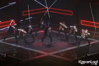 10 Foto Penampilan NCT 127 di Indonesian Television Awards 2019, Cool Kebangetan