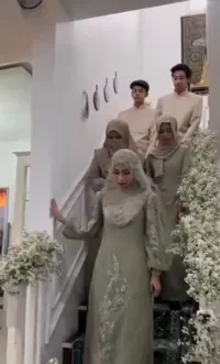 10 Foto Pengajian Adiba Khanza Sebelum Menikah yang Mengharukan, Ummi Pipik Tulis Pesan Buat Almarhum Uje