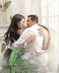 10 Foto Prewedding Rica Andriana dan Kompol Fahrul Sudiana ex Kapolsek Kembangan, Disebut Hanya Pacaran 2 Minggu Sebelum Putuskan Menikah