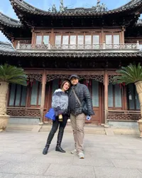 10 Foto Sendy, Sosialita Cantik Istri Dede Yusuf yang Kerap Gonta-Ganti Warna Rambut