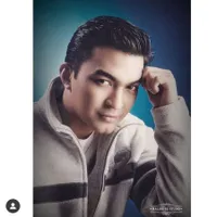 10 Foto Terbaru David Chalik 'Tebak Gambar, Tetap Ganteng dengan Penampilan yang Lebih Religius