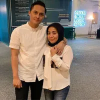 10 Foto Terbaru Muzdalifah, Tubuh Makin Langsing Bikin Pangling