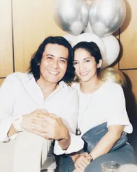 10 Foto Vira Yuniar dan Teuku Ryan, Sempat Hampir Cerai Kini Makin Kompak