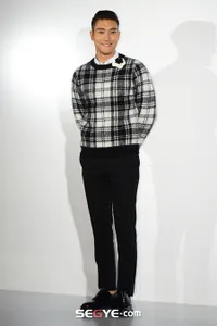 10 Idol K-Pop yang Pernah Pakai Baju Sama, Ada yang Dipakai Sampai 5 Seleb